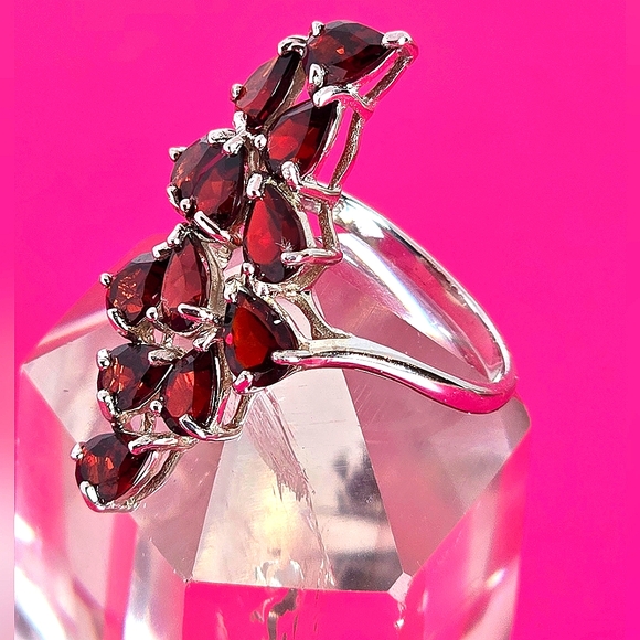 Natural Garnet 925 Sterling Silver Ring Sz 7.75 - Picture 5 of 7